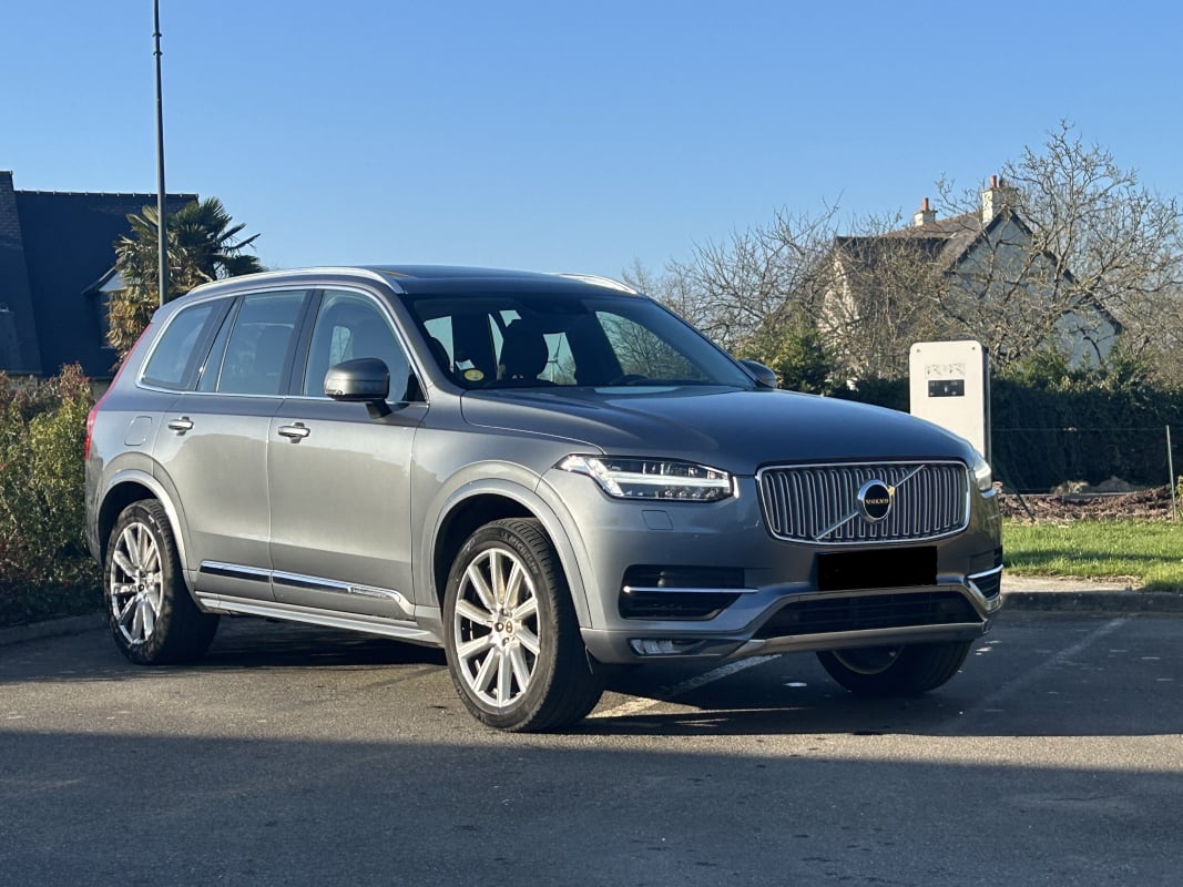 Volvo XC90 D5 AWD 235CH GEARTRONIC 7 PLACES INSCRIPTION LUXE — 1
