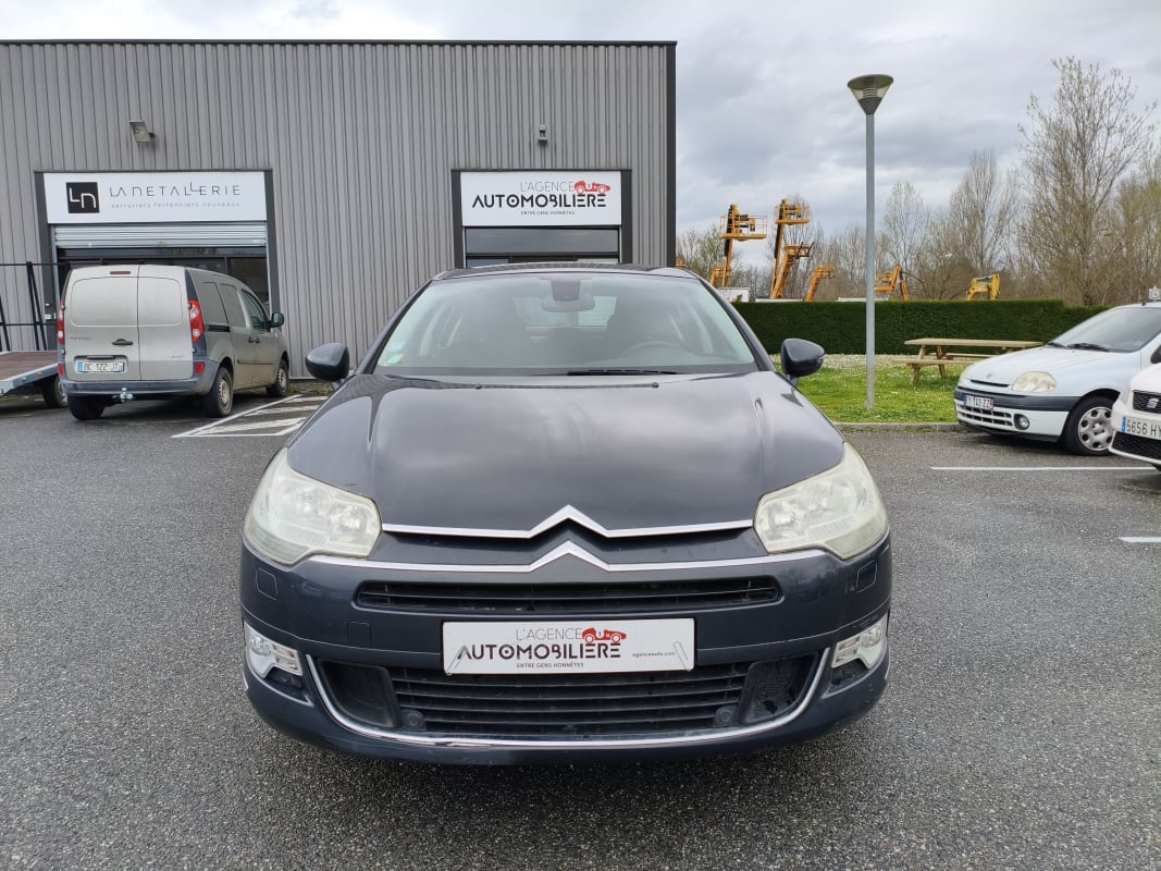 Citroen C5 II 2.0 HDI 140CH MILLENIUM - Distribution à jour — 2