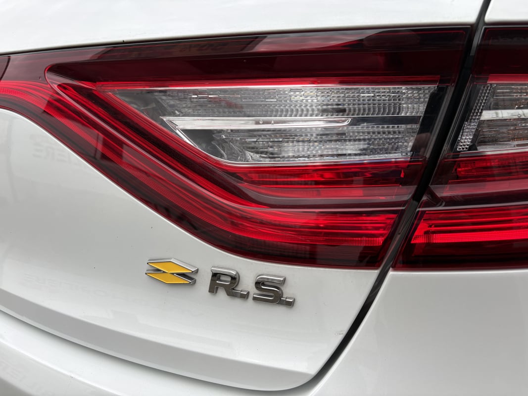 Renault Megane IV 1.8 TCE 280 RS CHASSIS CUP CAR PLAY GARANTIE 12 MOIS — 40