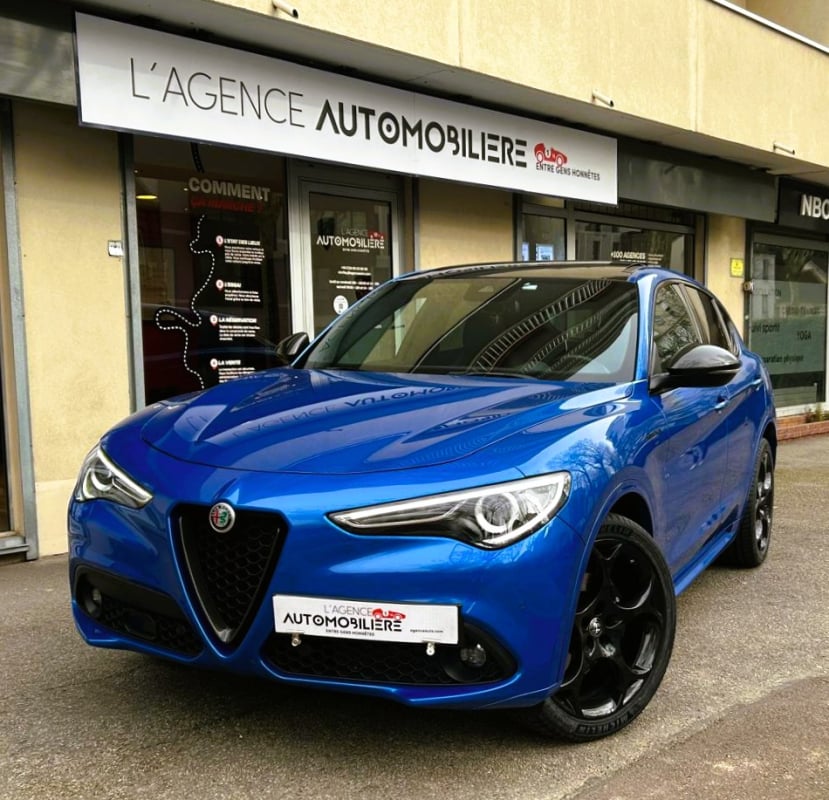 Alfa Romeo STELVIO 2.2 210 Q4 ESTREMA AT8 *SUIVI ALFA ROMEO, TOIT OUVRANT*
