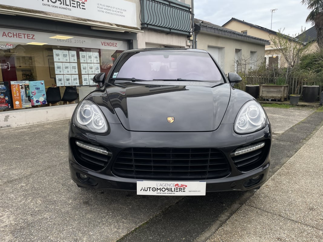 Porsche Cayenne Turbo 4.8 V8 540 cv Tiptronic S — 2