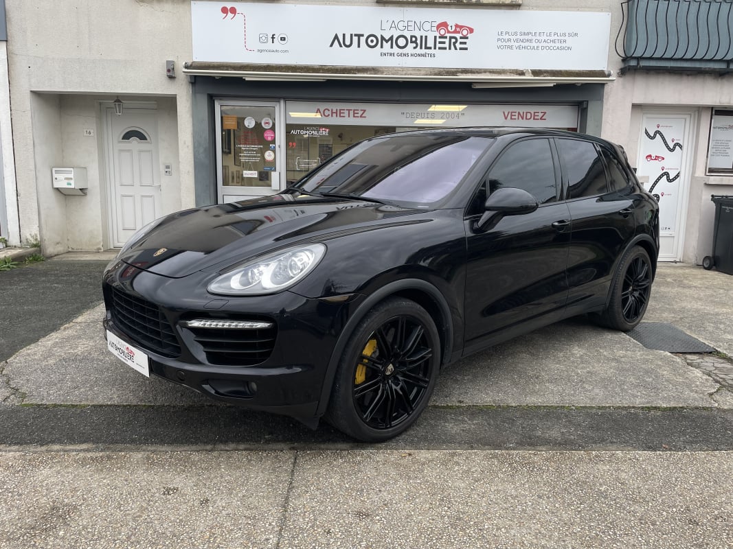 Porsche Cayenne Turbo 4.8 V8 540 cv Tiptronic S