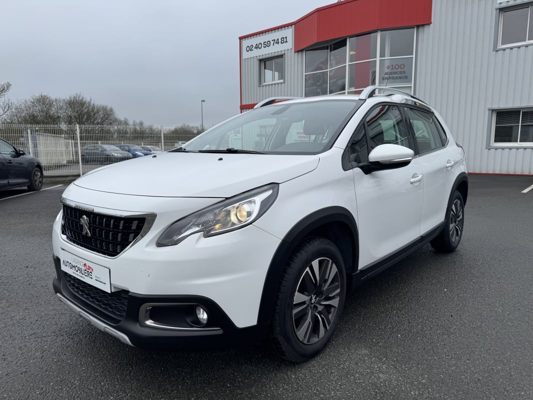 Peugeot 2008 1.2 110 EAT6 ALLURE | COURROIE OK 01/25 | 1ERE MAIN | GARANTIE 6 MOIS — 1