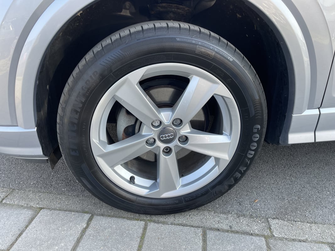 Audi Q2 30 TDI 116ch Design S tronic 7 — 38