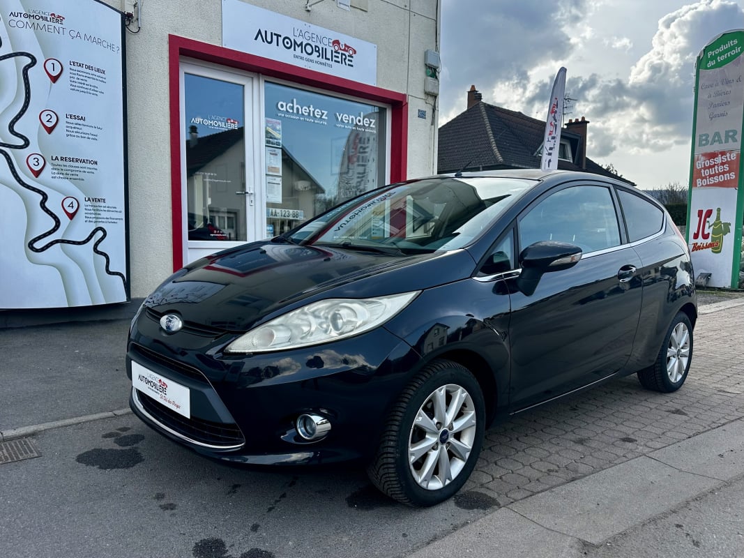 Ford Fiesta VI 3 portes 1.6 Ti-VCT 120 ch Titanium — 1