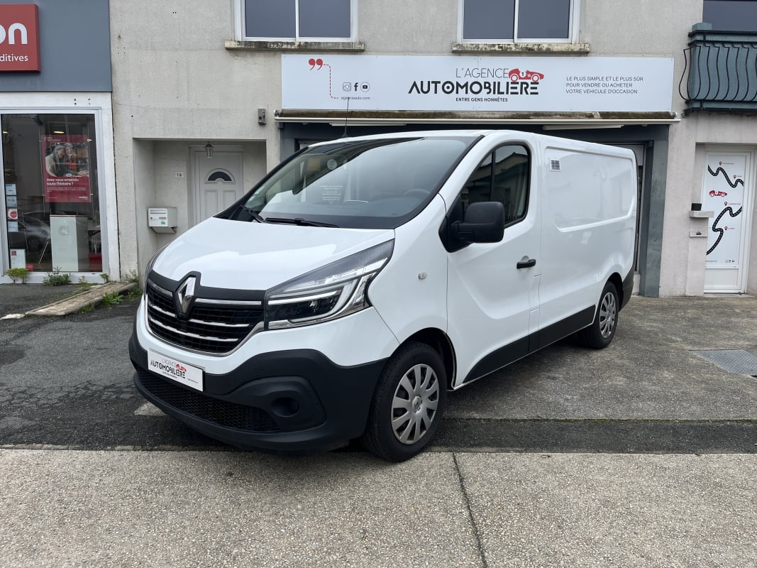 Renault Trafic III Fourgon L1H1 1000 2.0 dCi 120 cv Grand Confort — 1