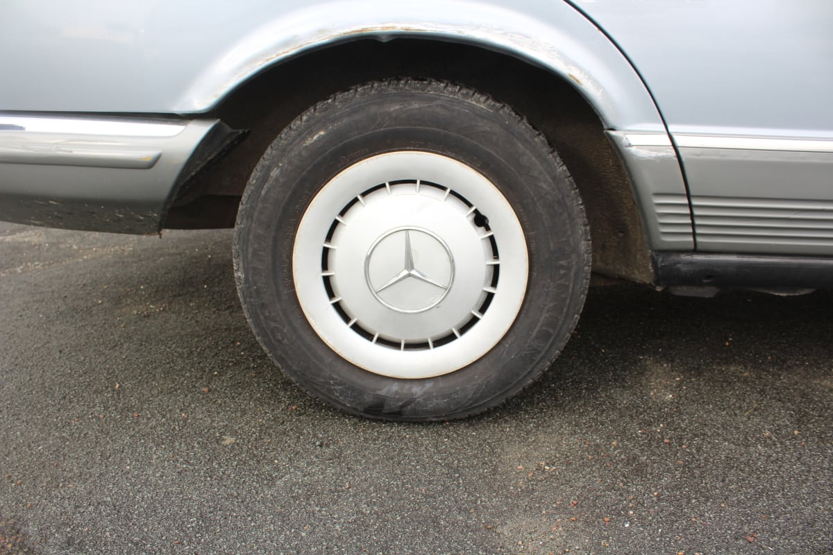 Mercedes-Benz 280 SE 185 CH 1984 2ème MAIN — 24