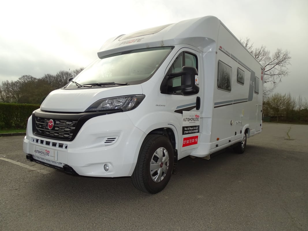 Fiat Pilote P746 PACIFIC P726 FC EXPRESSION — 2