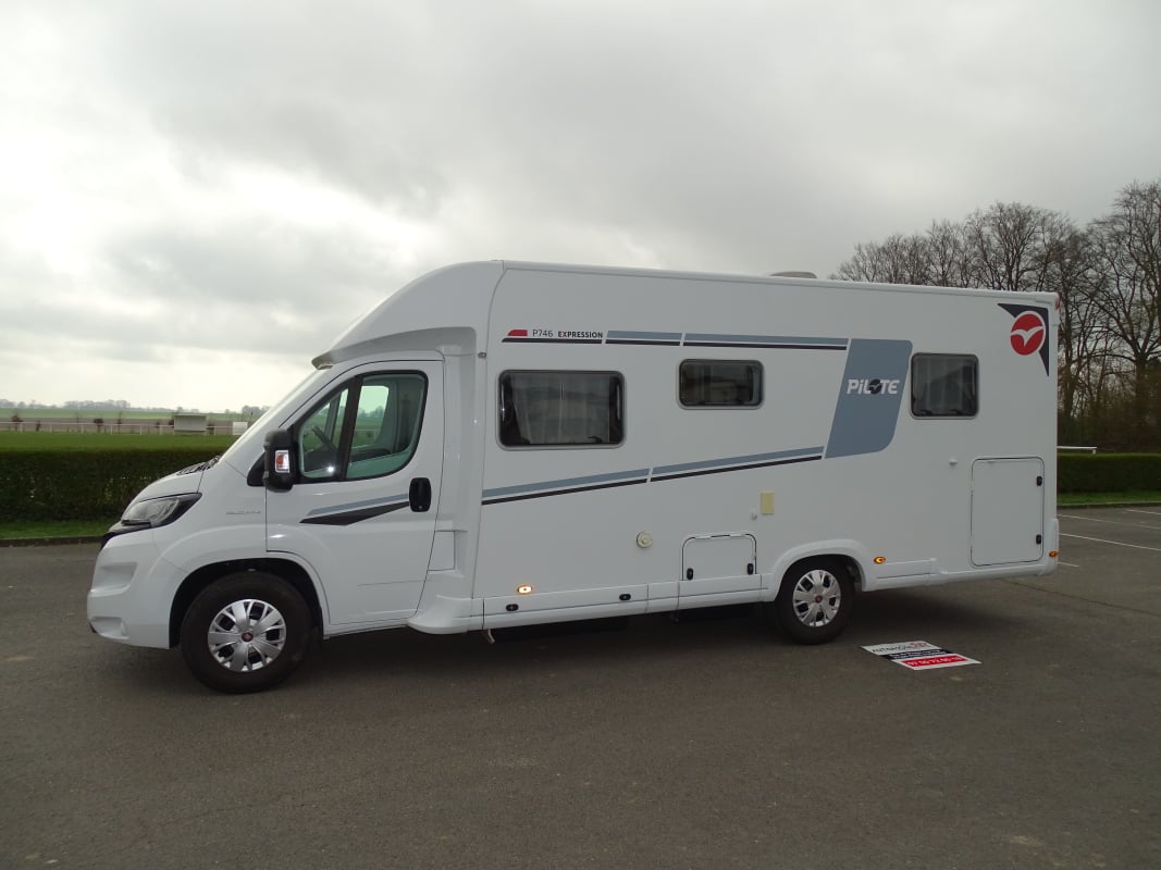 Fiat Pilote P746 PACIFIC P726 FC EXPRESSION — 40
