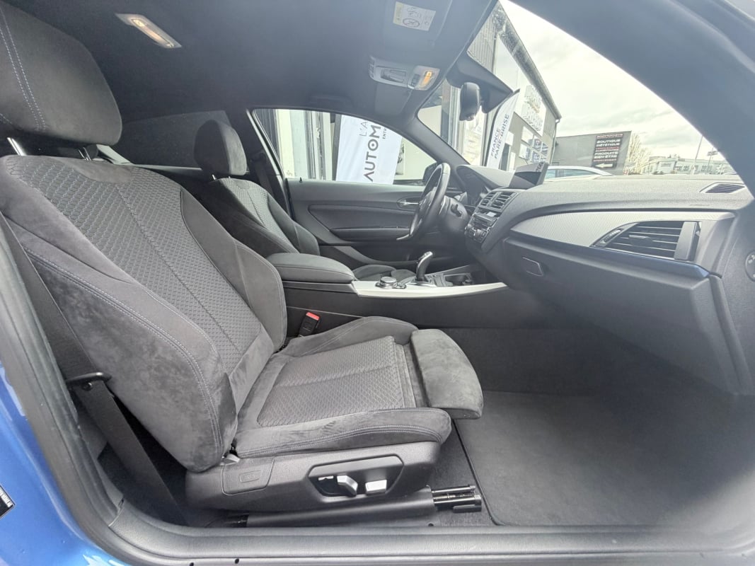 BMW Série 1 135I A (F21) MPerformance XDrive 326cv - Bleu Estoril GPS Professionnel - Harman Kardon - Suivi constructeur — 29