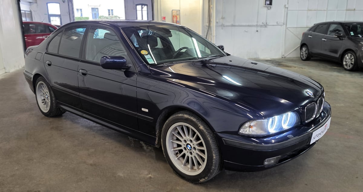 BMW Série 5 540 V8 4.4L 286ch — 2
