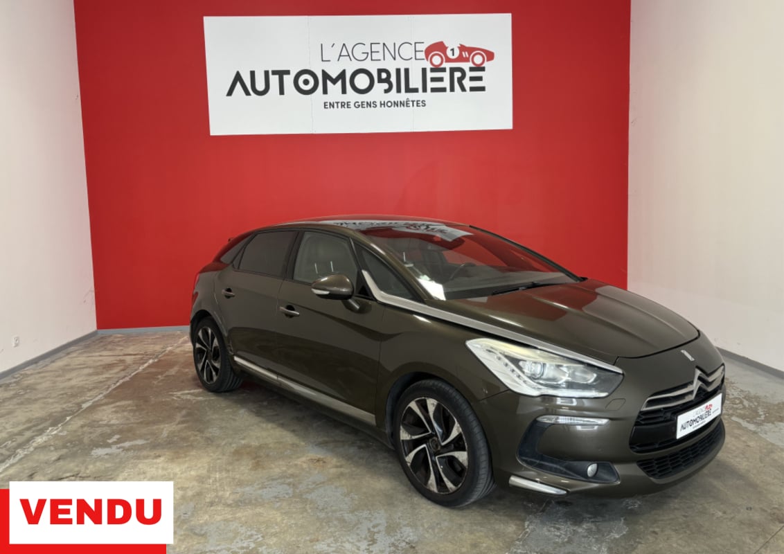 Citroen DS5 CITROEN DS5 2,0 BLUEHDI 180 EAT6 + CUIR NAPPA + CAMERA RECUL — 1