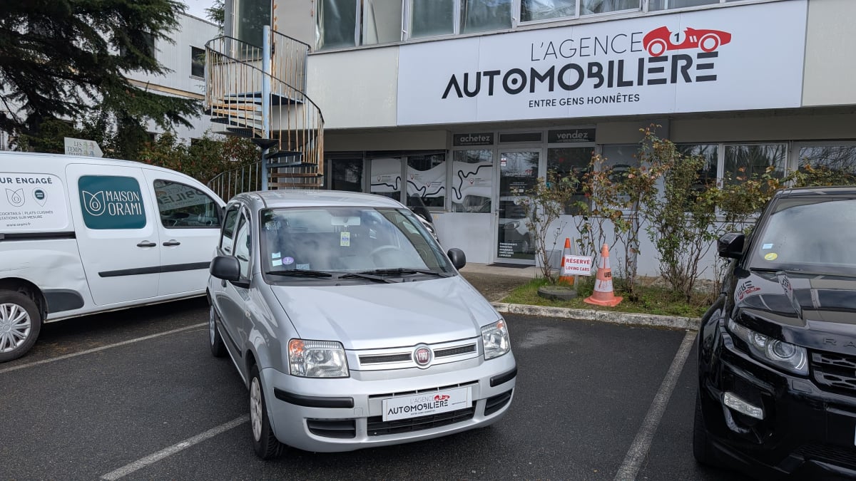 Fiat Panda 1.2 69 cv Finition Dynamic — 1