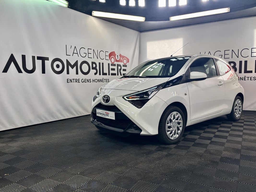 Toyota Aygo II (2) 1.0 VVT-I XPLAY 3P (1ère main) — 1