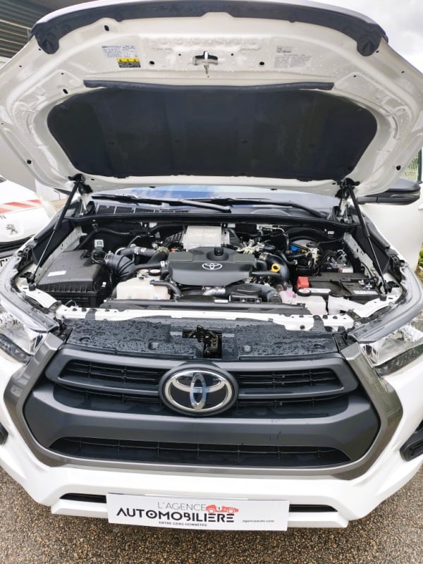 Toyota Hilux 2.8 D-4D 204ch X-Tra Cabine Le Cap — 15