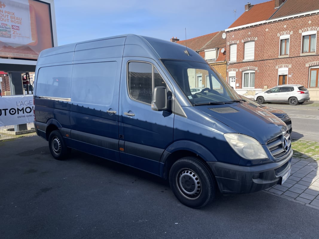 Mercedes-Benz Sprinter 311 CDi 2.2D 110Cv — 1