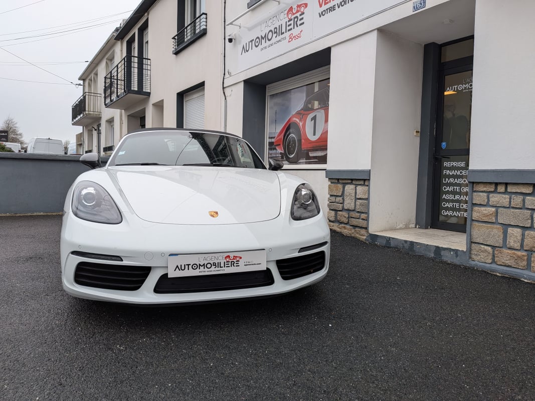 Porsche Boxster 718 T PDK 2.0 300 CH — 2