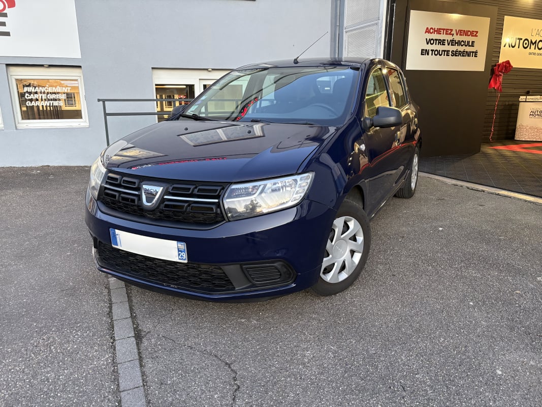 Dacia Sandero 1.0 SCe 75 Fixation Isofix - Autoradio Bluetooth USB