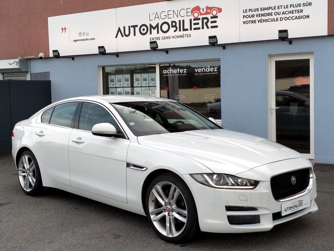 Jaguar XE 2.0D 180 prestige limited auto — 1