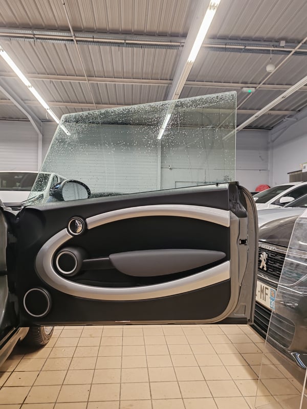 Mini Cooper II 1.6 175 COOPER S BV6 — 23