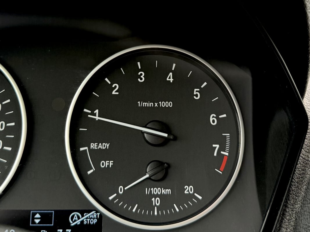 BMW Série 1 (F21) 118i 136ch Lounge 3p / GPS - Radars — 18