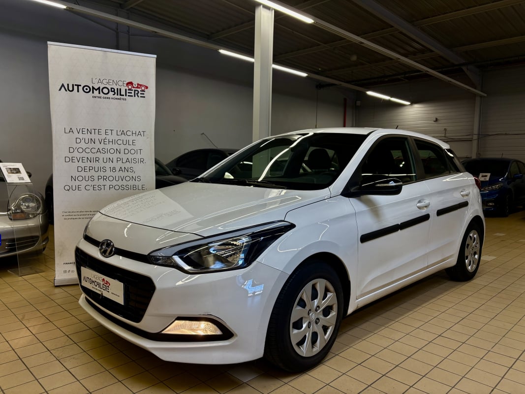Hyundai i20 I20 1.2 75 INITIA 4.0CV — 1