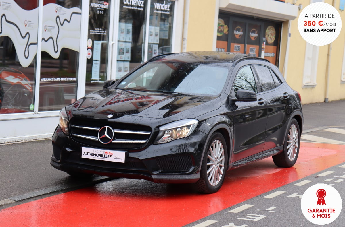 Mercedes-Benz Classe GLA 200 d 136 Fascination Pack AMG (Toit ouvrant, Sièges chauffants) — 1