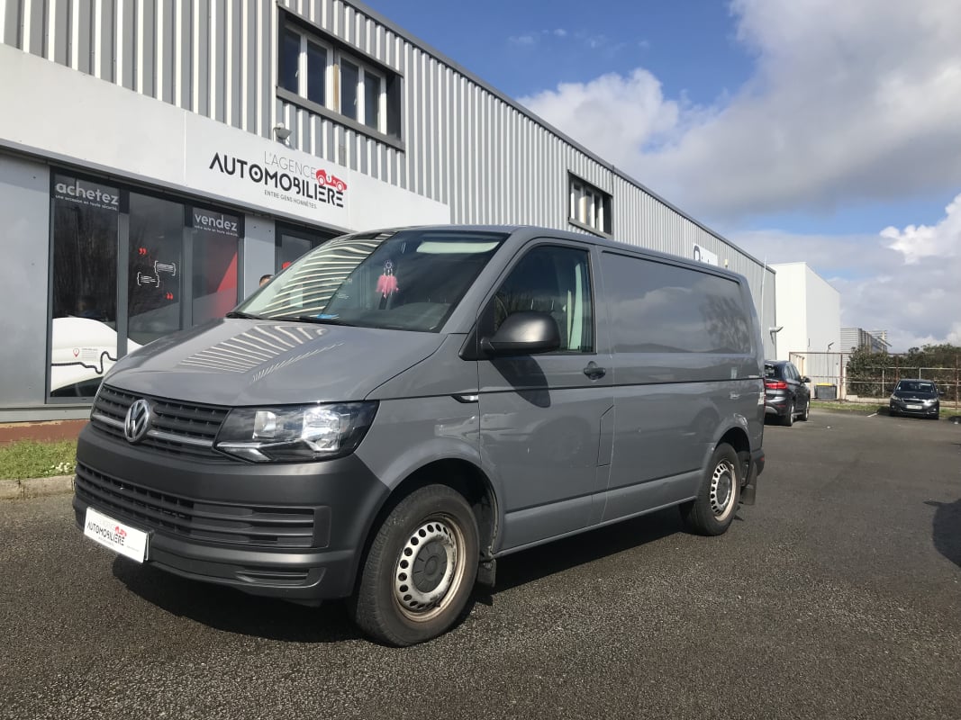 Volkswagen Transporter T6 (7H) Fourgon L1 2.0 TDI Fourgon court 102 cv PAS DE TVA RECUPERABLE — 1