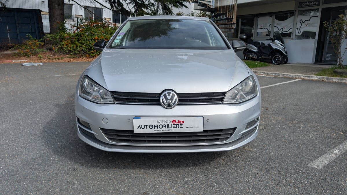 Volkswagen Golf VI 5 Portes 1.2 TSI Blue Motion S&S 110 cv — 2