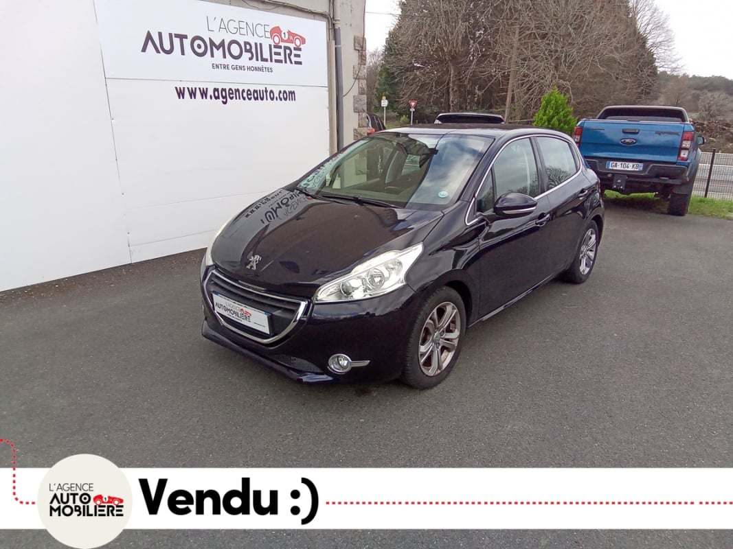 Peugeot 208 1.2 VTI 82 ACTIVE (NON PURE TECH) — 1