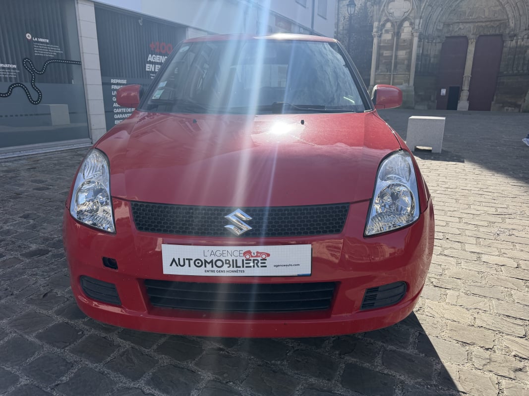 Suzuki Swift 3 portes 1.3 DDiS 16V 70 cv GL garantie 6mois — 2