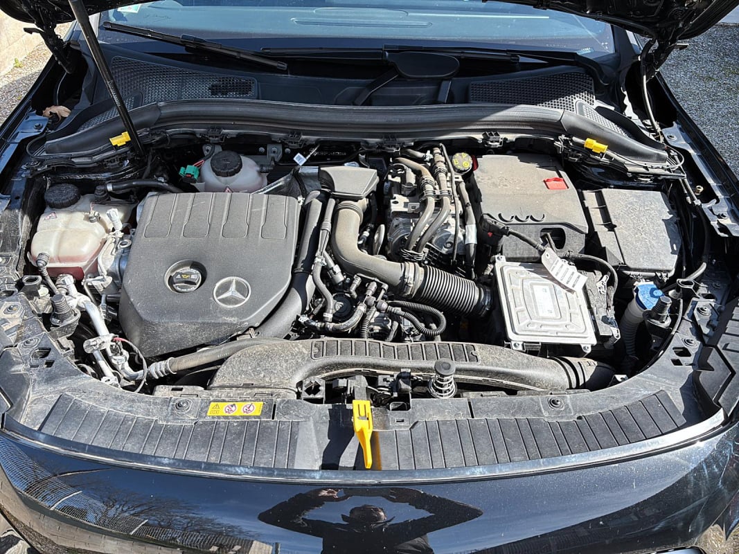 Mercedes-Benz Classe GLA 250 e 160+102ch AMG Line 8G-DCT - 1ere main — 27