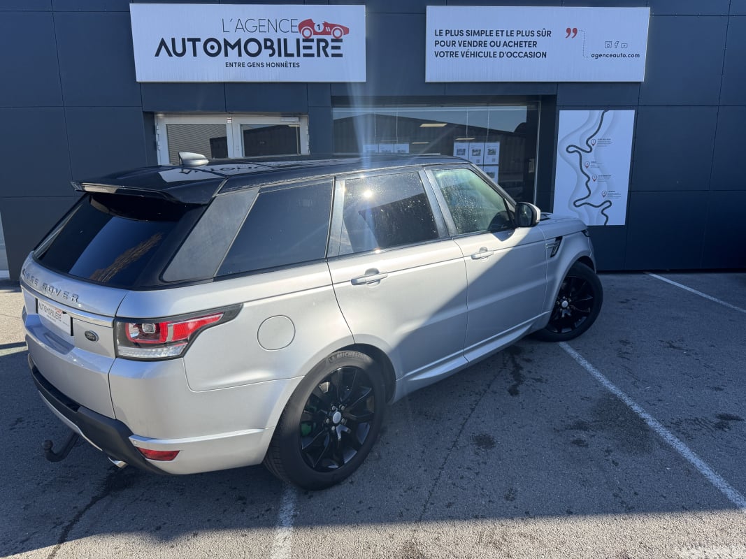 Land Rover Range Rover Sport Sport 2 3.0 TDV6 258 SE AUTO — 2