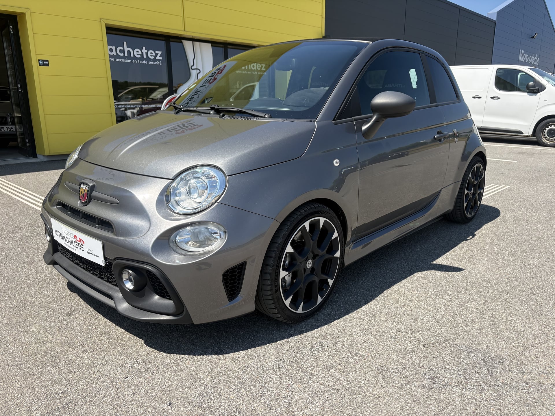 Abarth Abarth 500 (2e Generation) 595C 1.4 T-JET 180ch COMPETIZIONE — 2