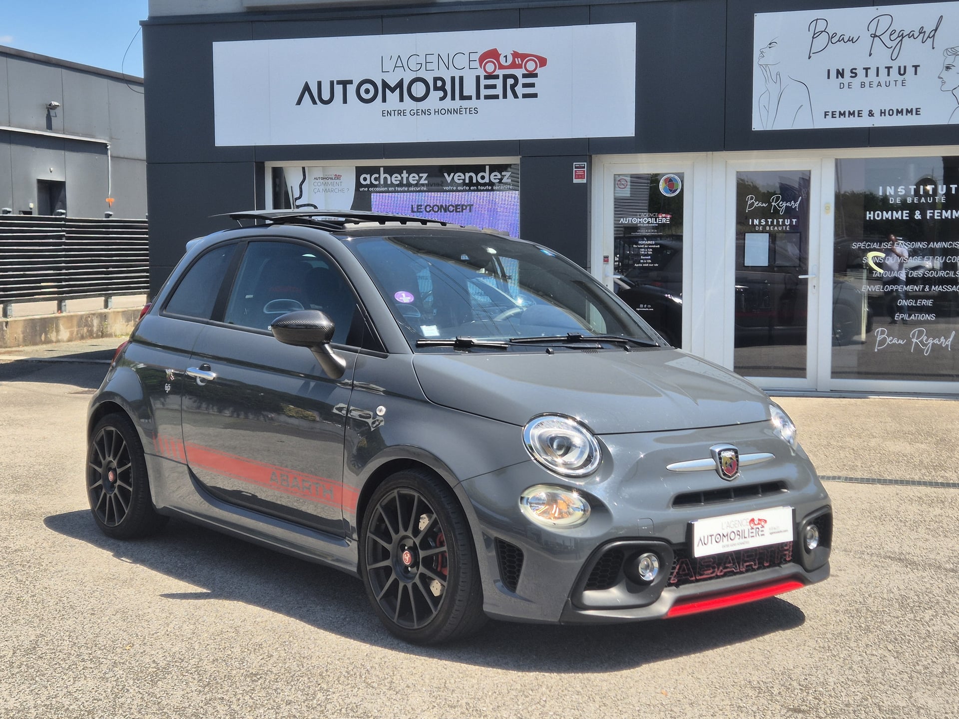 Abarth 500 1.4 Turbo T-Jet 165 ch 695 XSR - 63000 kms - — 1