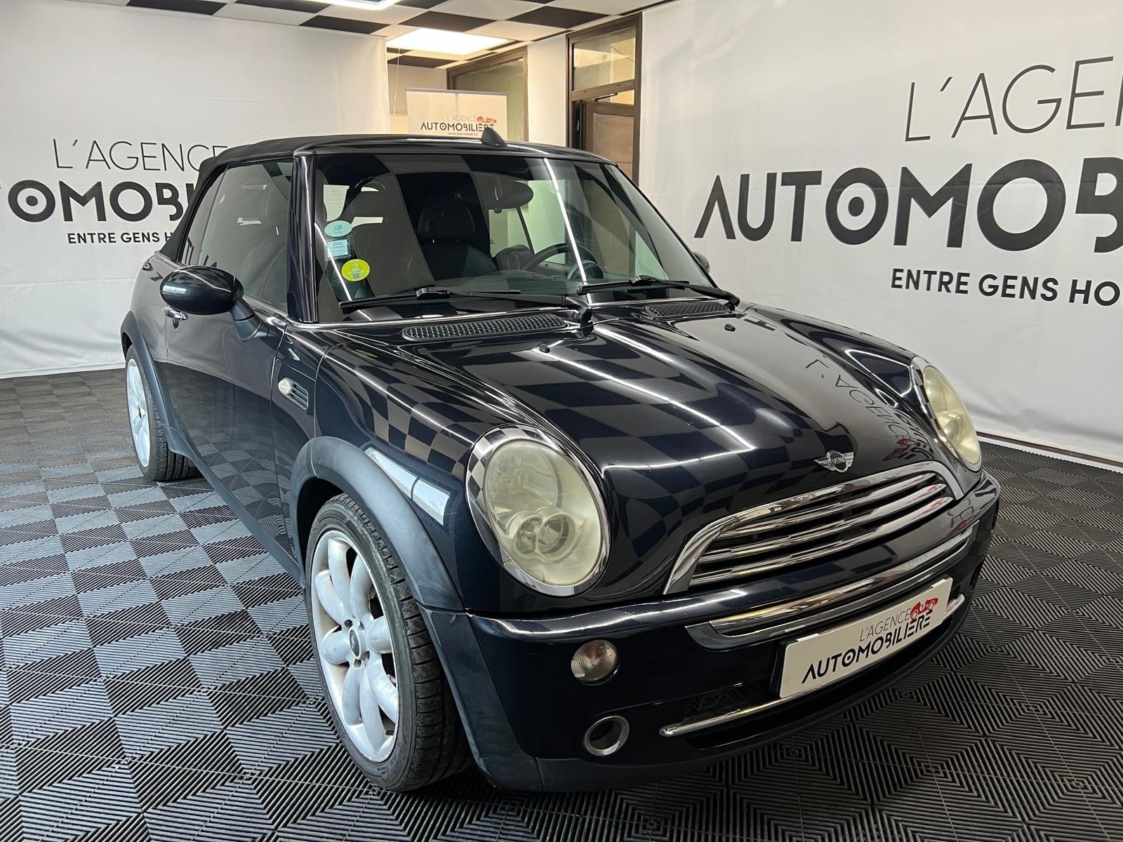 Mini Mini Cabriolet 1.6 115 CH COOPER BOITE AUTO — 1