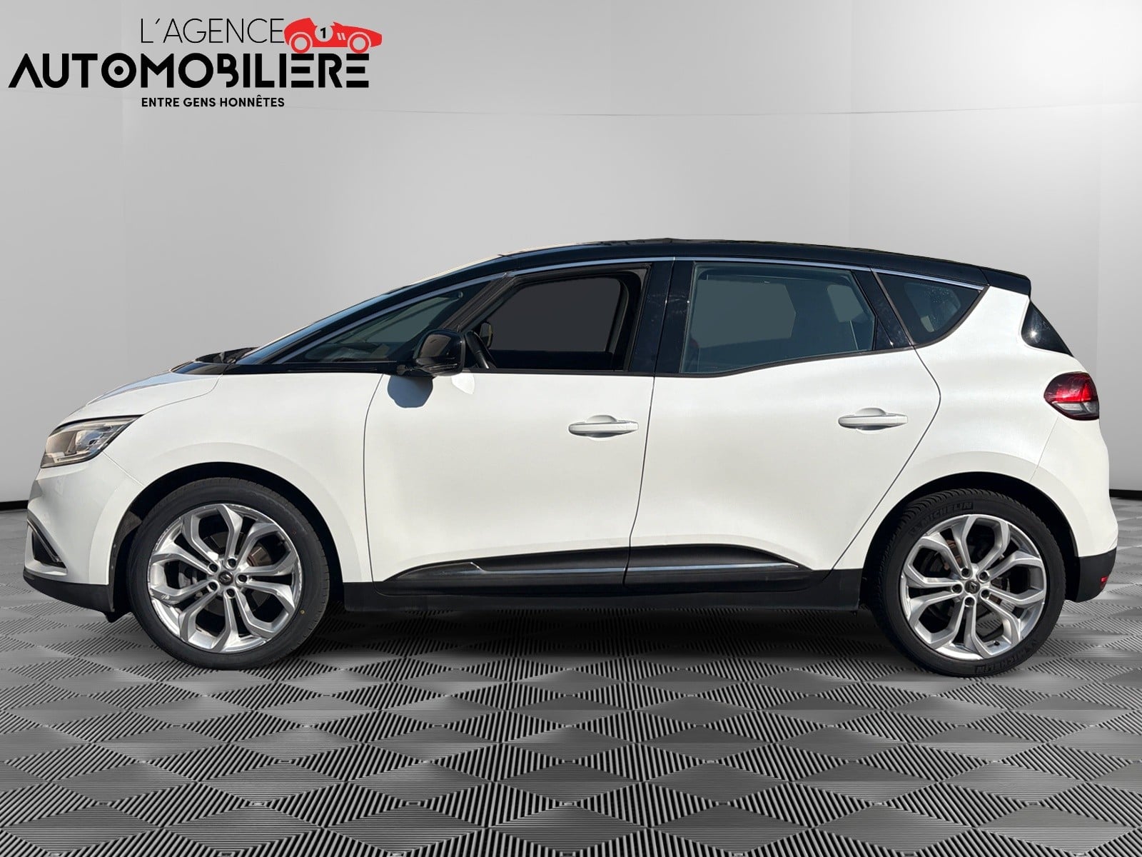 Renault Scenic 1.6 Dci 130 Bvm6 business — 2