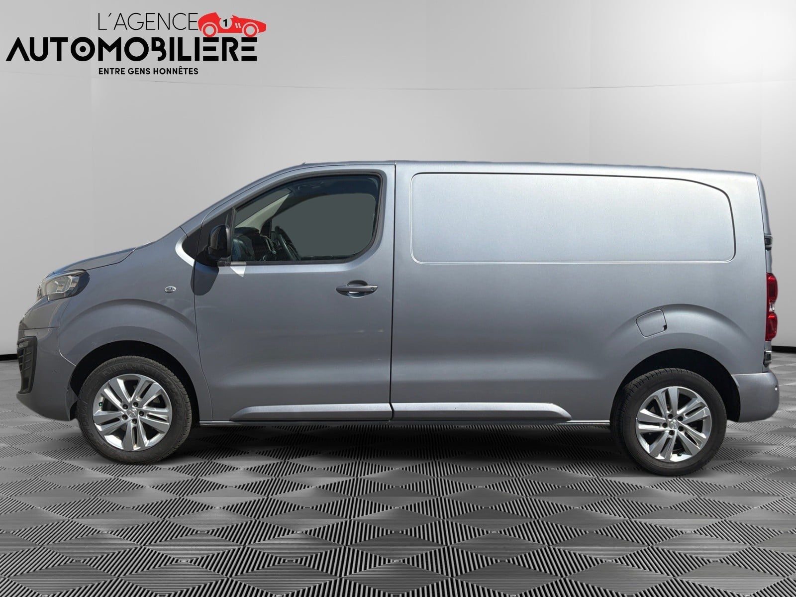 Peugeot Expert TAILLE M BlueHDi 180 EAT8 — 2