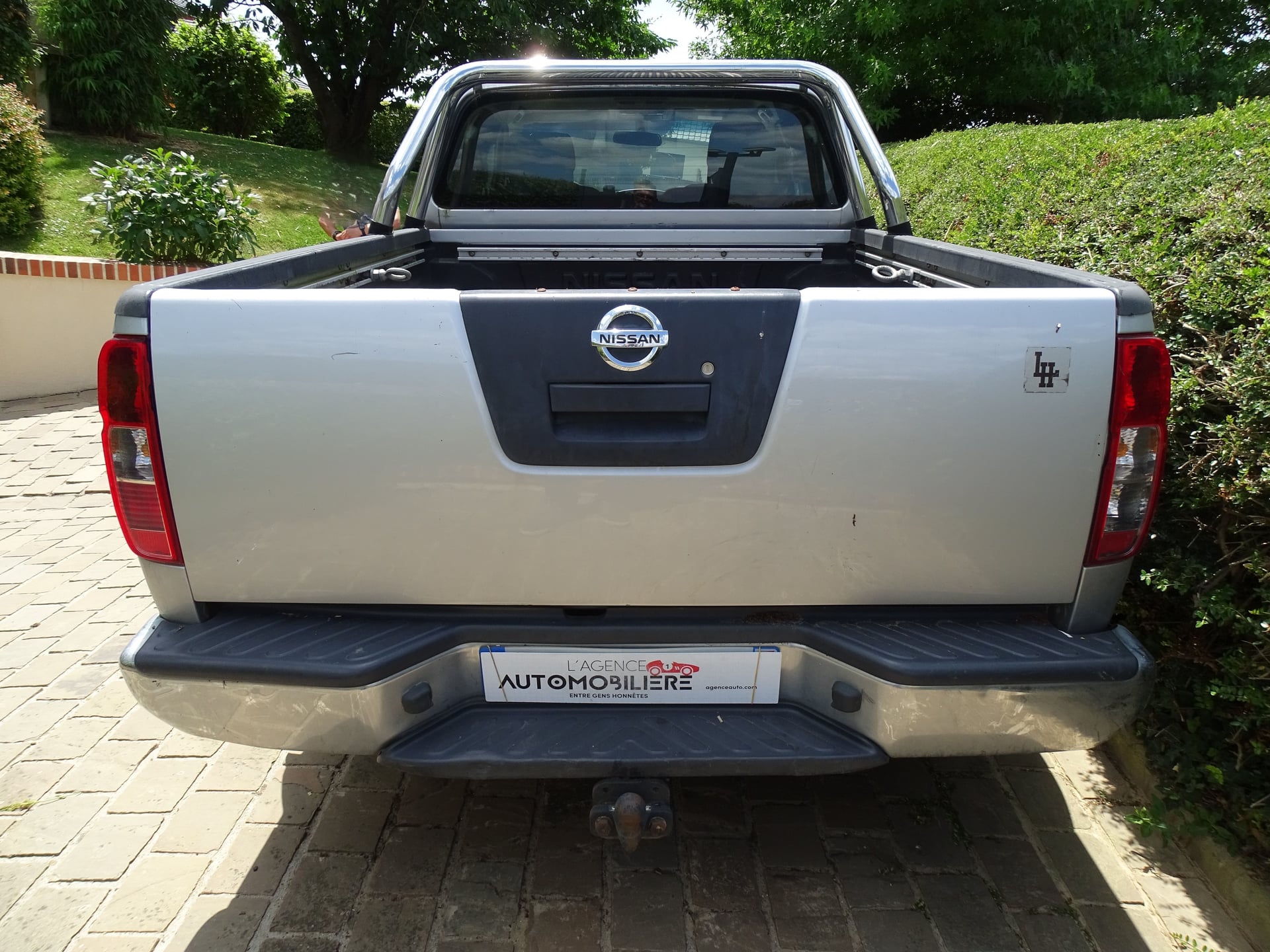 Nissan Navara KING CABINE 2.5 DCI 190 CH 4X4 — 38