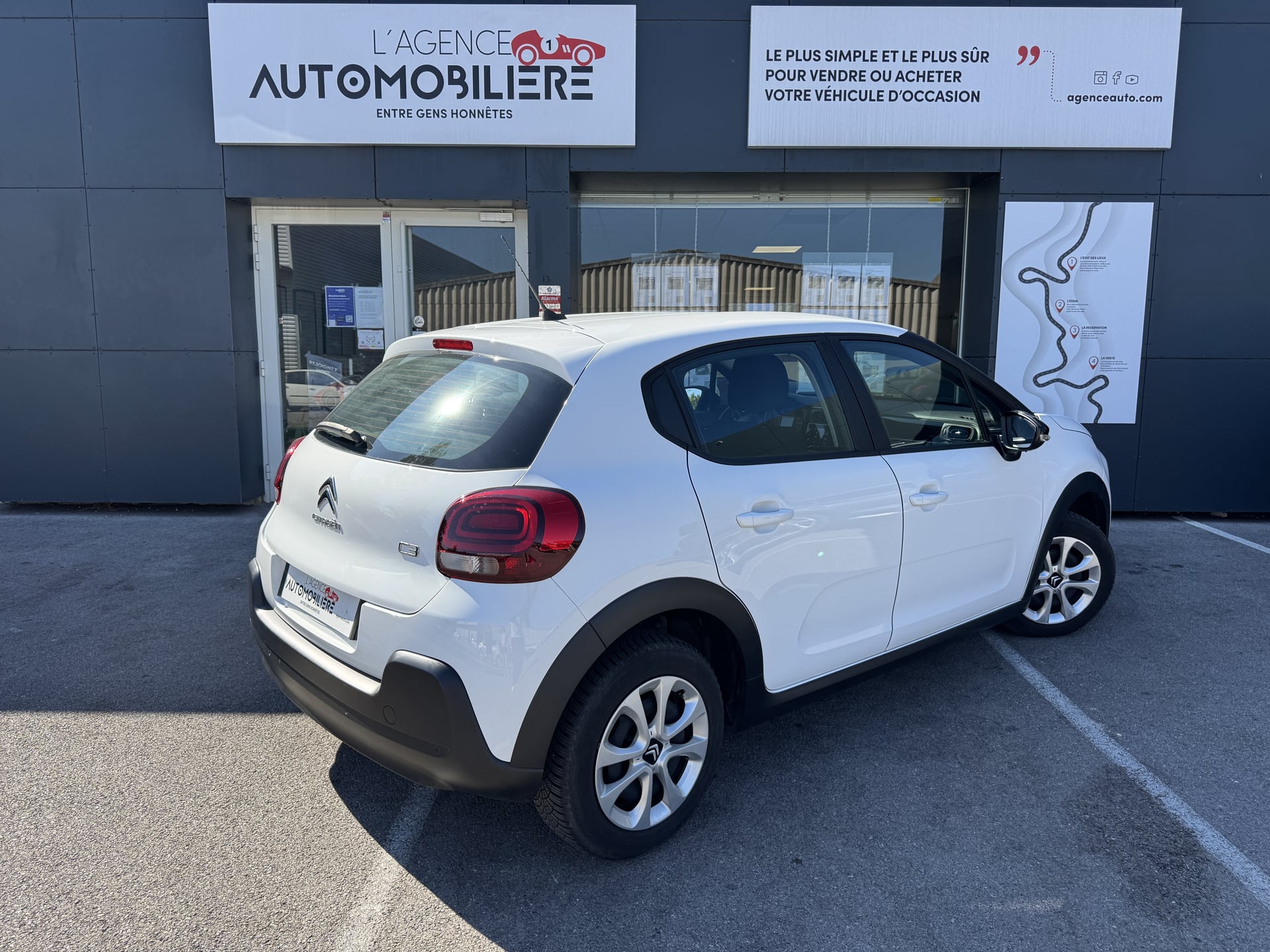Citroen C3 1.5 BlueHDI 100ch Feel Business Phares LED — 2
