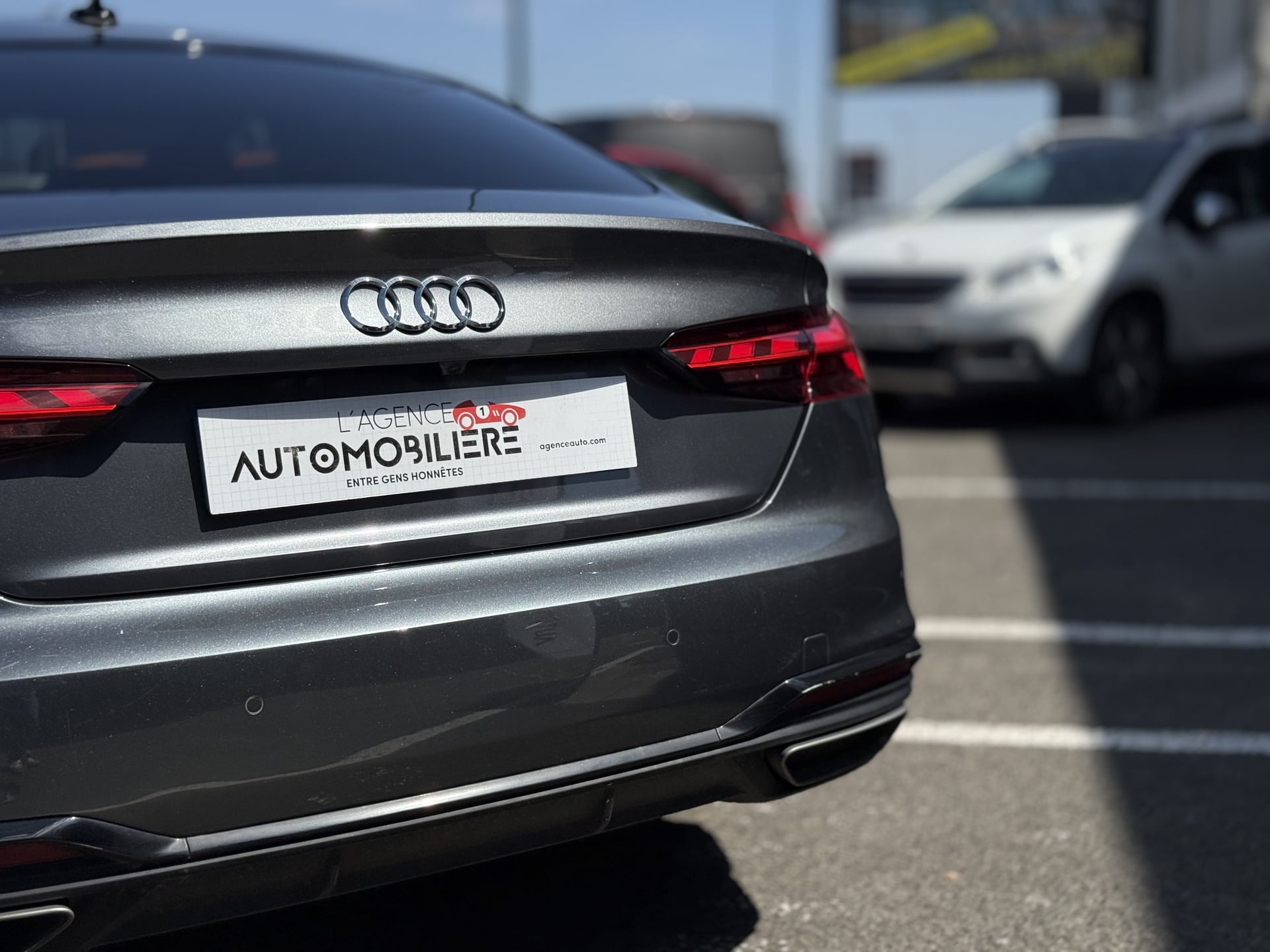Audi A5 Sportback 2.0 40 TDI 190 S-LINE S-TRONIC BVA7 (Toit ouvrant) — 39