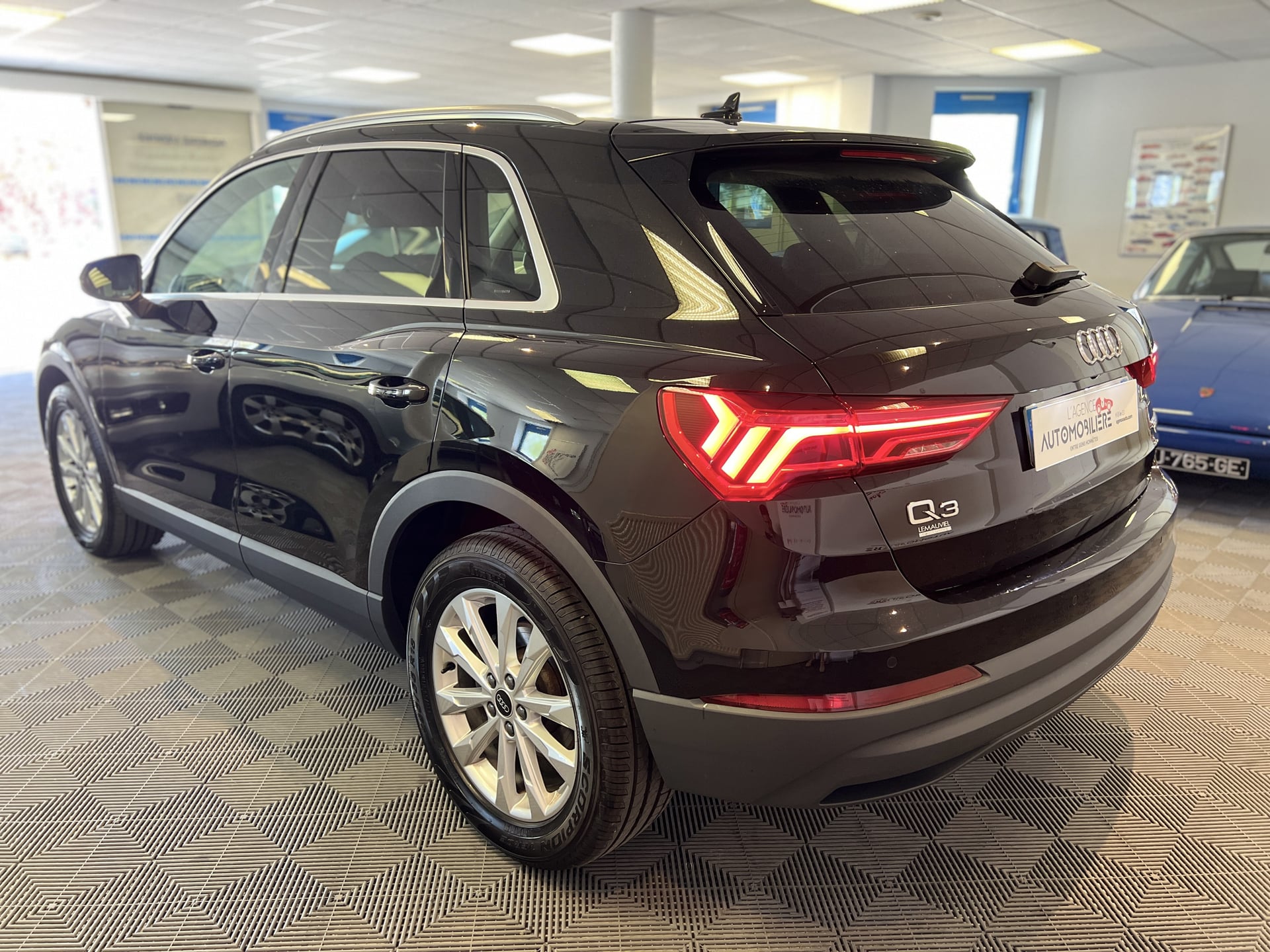 Audi Q3 35 2.0 TDI 16V S Tronic7 150 cv — 2