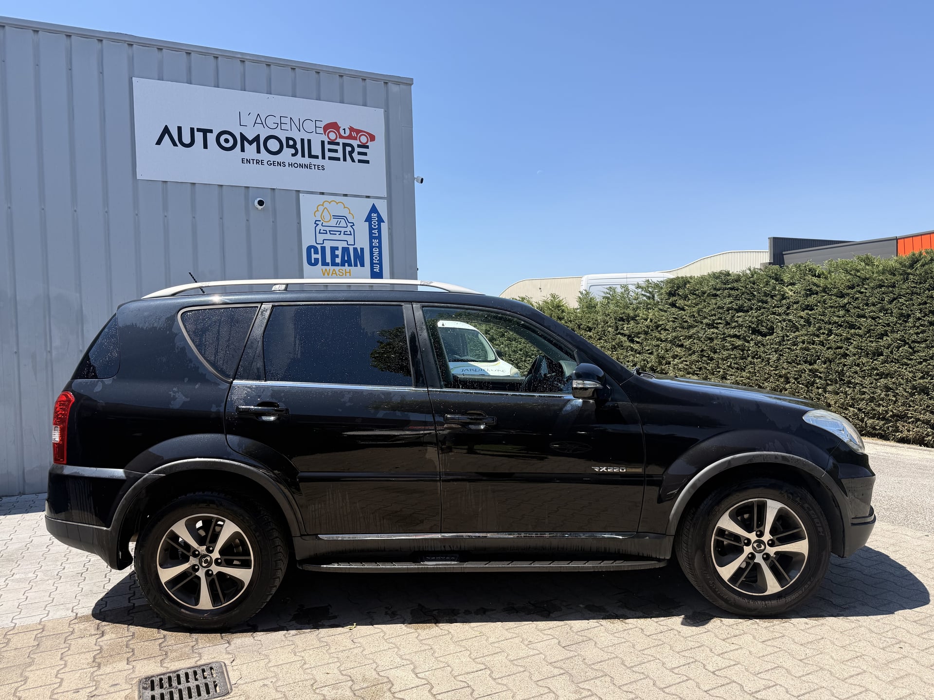 Ssangyong Rexton 2.2 e-XDi 178 ch – 7 places — 2