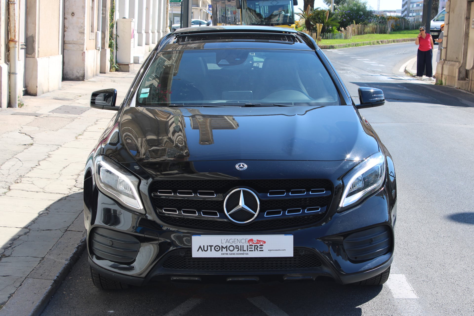 Mercedes-Benz Classe GLA 2.0 250 210 FASCINATION 4MATIC 7G-DCT BVA ( Toit ouvrant, Caméra de recul, GPS ... ) — 2
