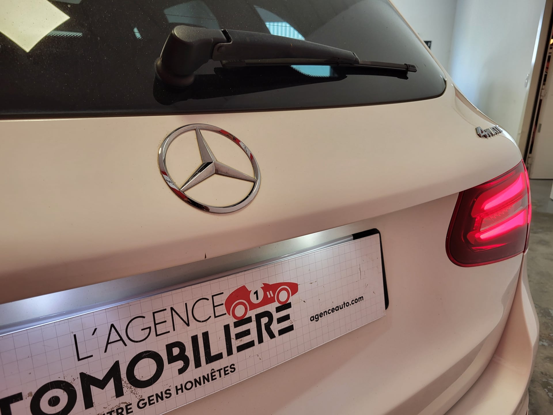 Mercedes-Benz Classe GLC 250D 4MATIC SPORTLINE 9G-TRONIC + CARPLAY + TOIT OUVRANT — 40