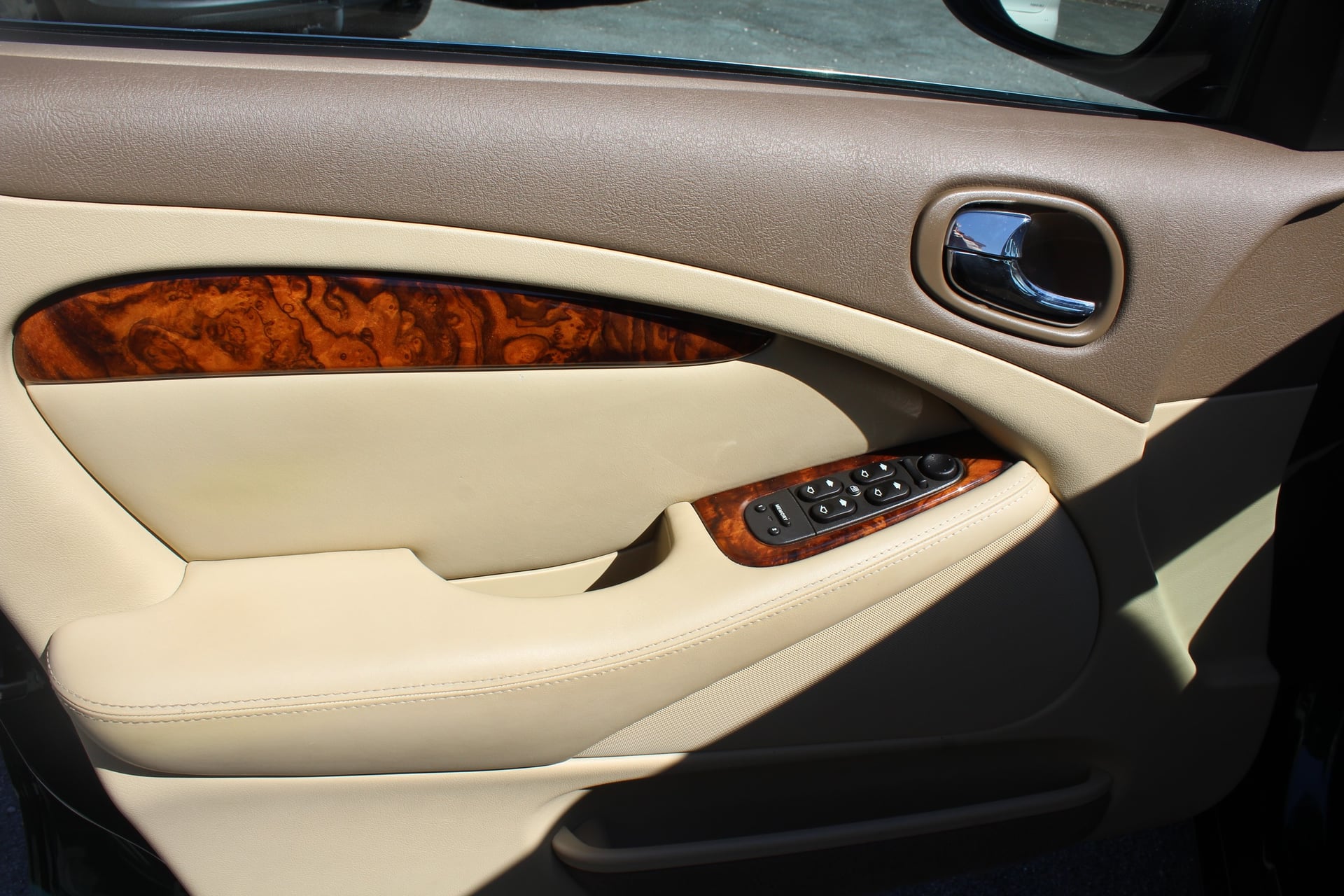Jaguar S Type 2.7D Bi-turbo Executive BA ETAT PROCHE DU NEUF — 29