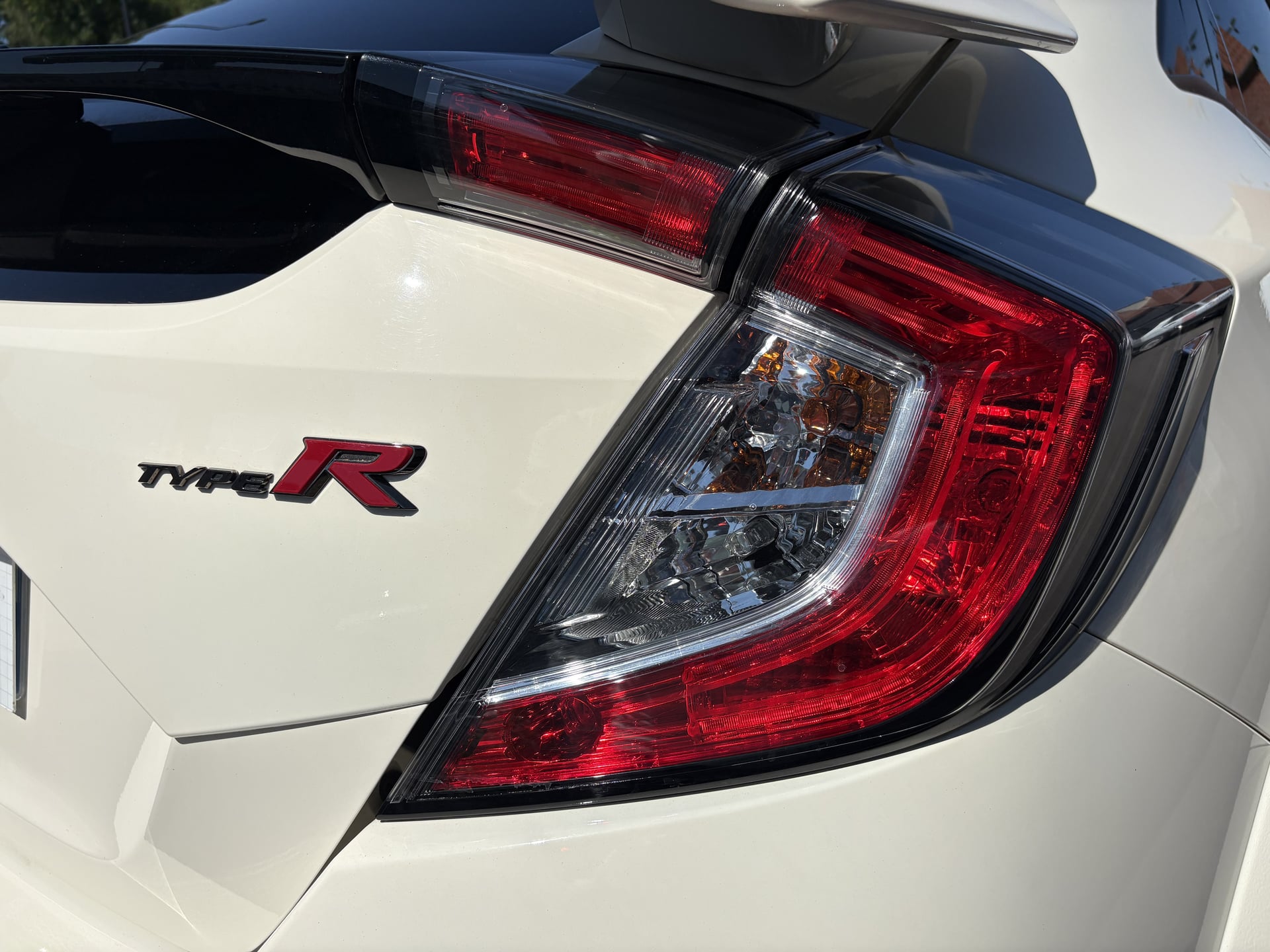 Honda Civic X 2.0 I-VTEC 320 TYPE-R GT 1ÈRE MAIN CARNET HONDA — 40