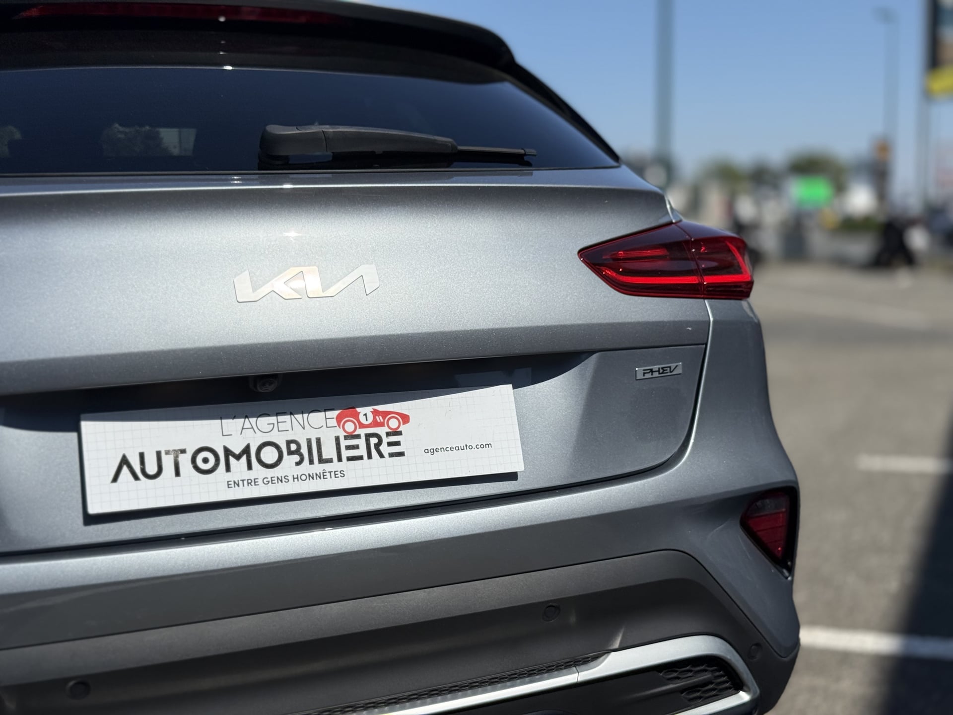Kia Xceed 1.6 GDI 141H 105 ch BVA6 PHEV HYBRID RECH LOUNGE (Toit ouvrant) — 40