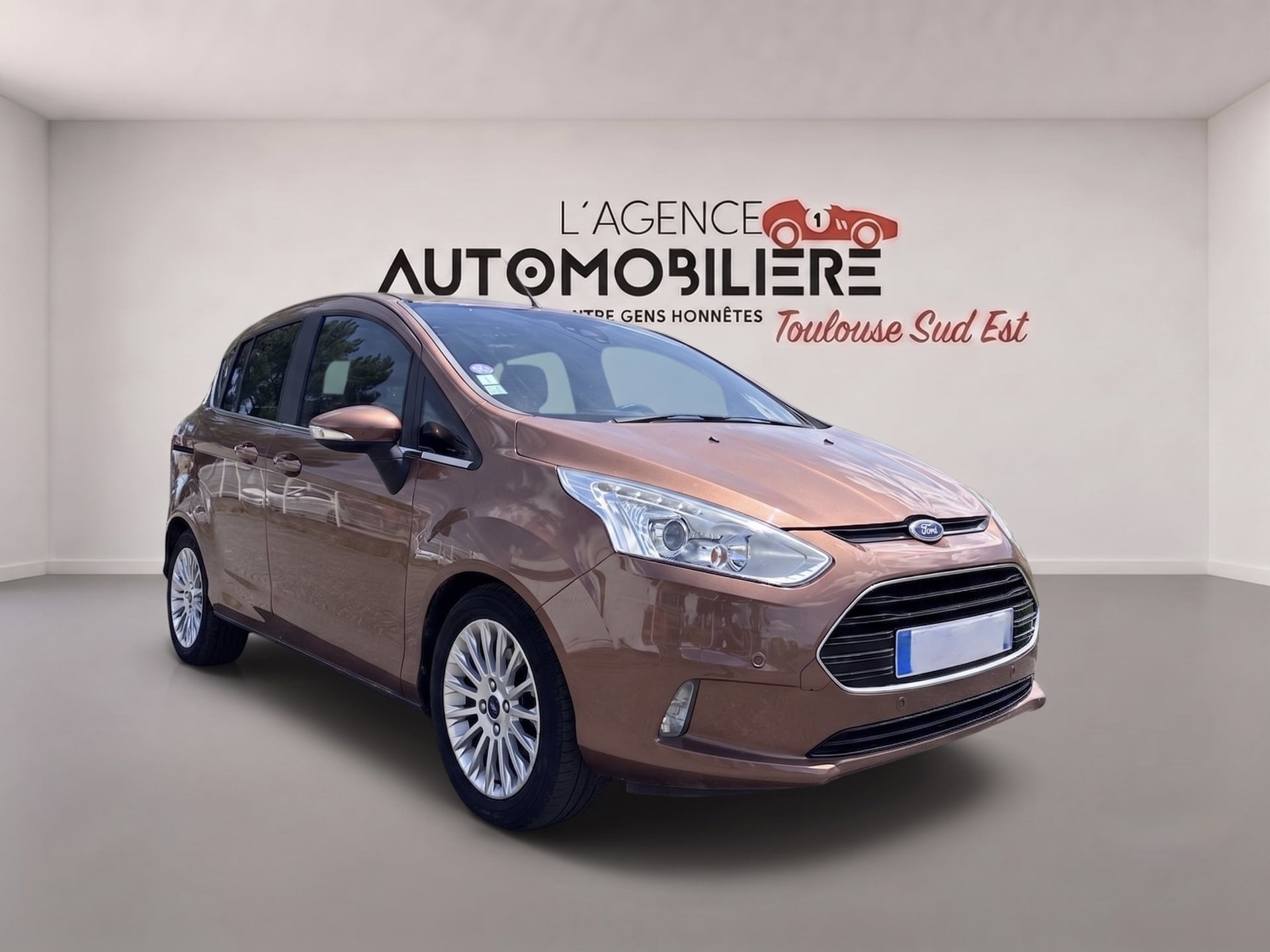 Ford B-Max 1.0 120CH TITANIUM — 1