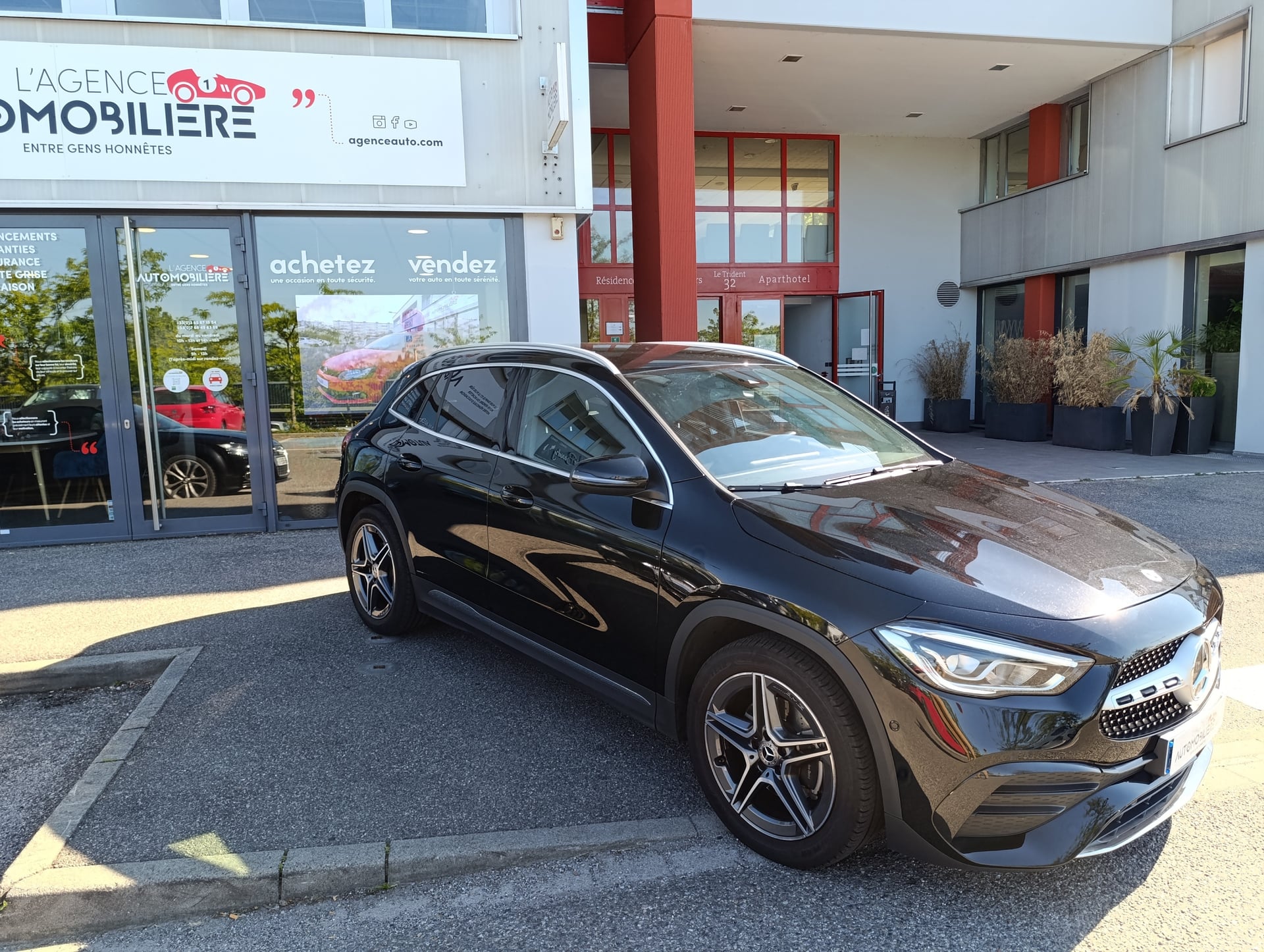 Mercedes-Benz Classe GLA 200d 2.0 d AMG Line 8G-DCT 150 cv